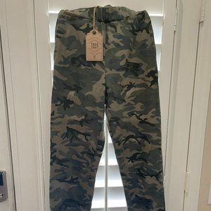 True Craft Camo Soft Joggers with Pockets